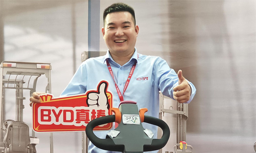 世恒機械亮相第一屆世界林木業(yè)大會(huì ) 共創(chuàng  )綠色開(kāi)放新篇章
